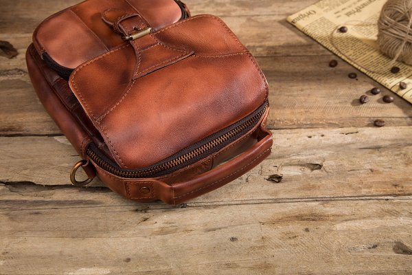 Vintage Leather Brown Men's Small Vertical Side Bag Handbag Belt Bag Pouch  For Men