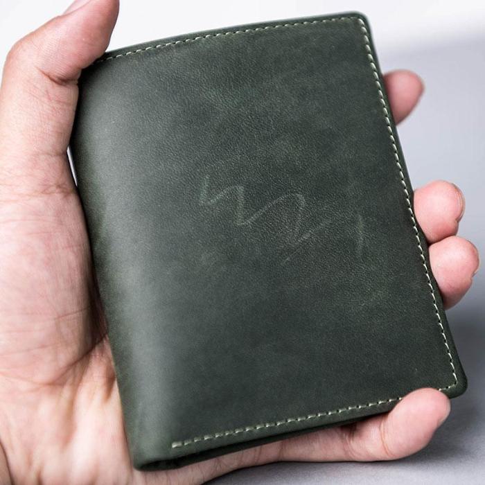 Leather Men Slim Small Wallet Bifold Small Vintage Wallet for Men