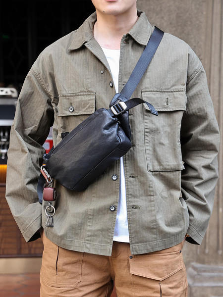 Black Leather Fanny Pack Men's Leather Chest Bag Leather Crossbody Fanny Pack Waist Bag For Men