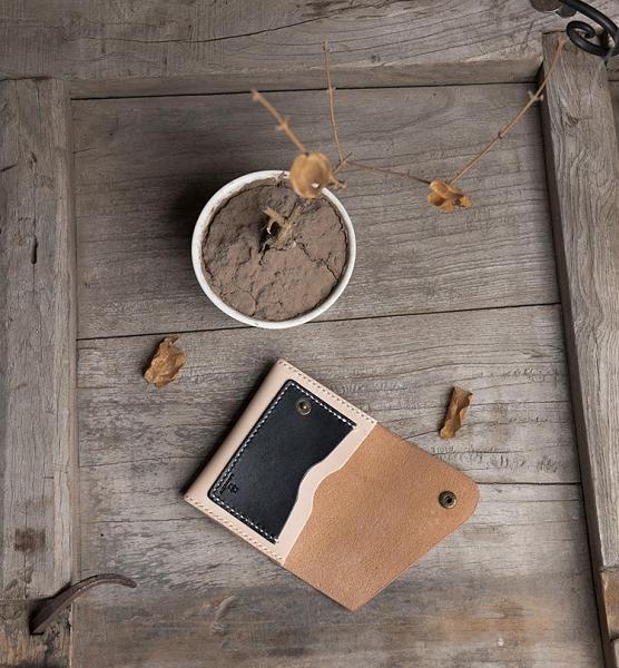 Handmade Leather Mens Cool Short Wallet Card Holder Small Card Slim Wallets for Men