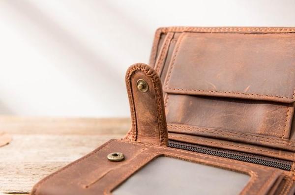 Cool Leather Mens Small Wallets Bifold Vintage Slim billfold Wallet for Men