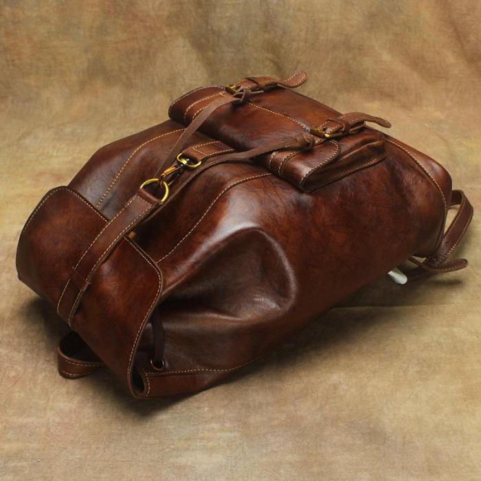 Casual Black Leather Men's Backpack College Backpack Brown 14inch Laptop Backpack For Men and Women