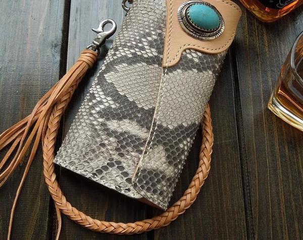 Handmade Leather Biker Wallet Mens Cool Chain Trifold Wallet Trucker Wallet with Chain