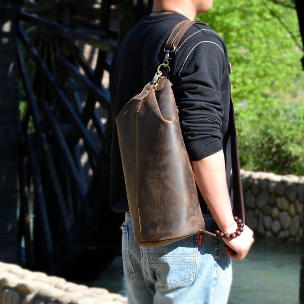 Cool Mens Leather Barrel Large Sling Bags Bucket Vintage Leather Sling Bag For Big Men