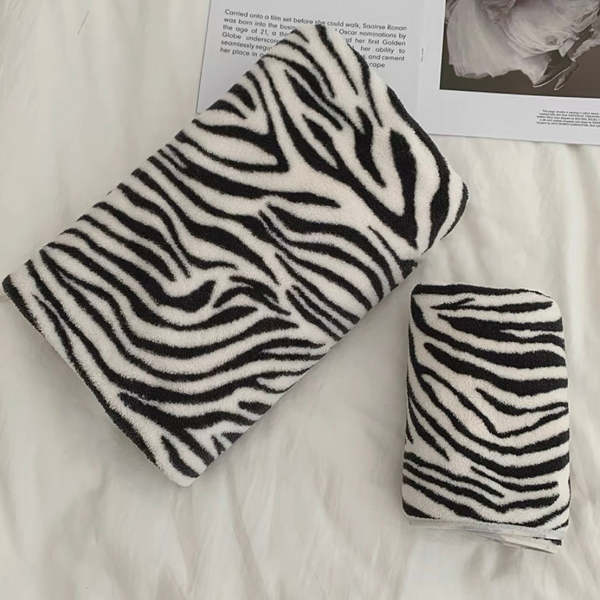 Cute Zebra Pattern Coral Fleece Soft Throw Towel & Blanket Set