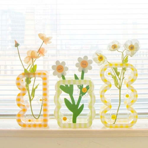 Cute Illustrated Colourful Line Art Transparent Vase