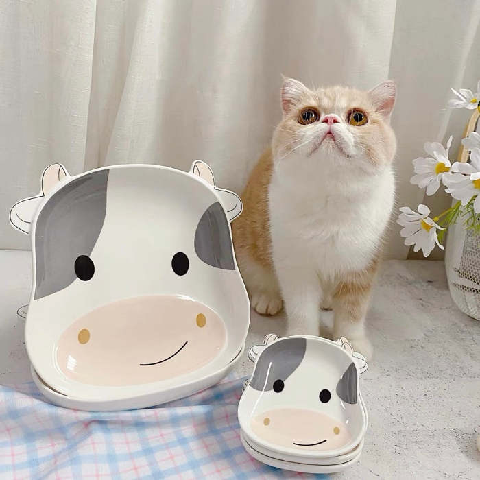 Cute Baby Cow Snack & Main Dish Plates