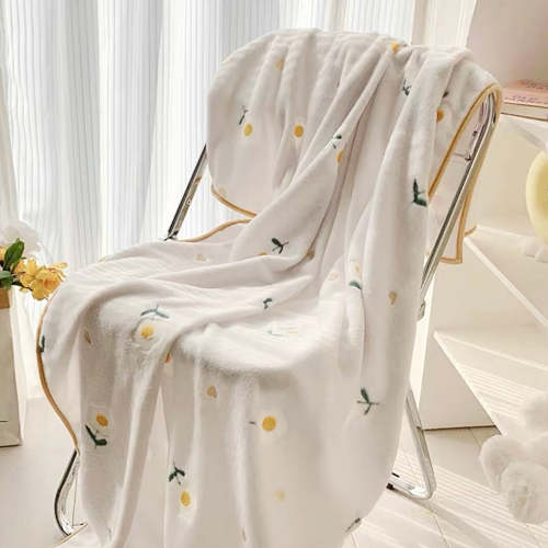 Cute Pastel Colour Daisy & Peach Print Coral Fleece Blanket