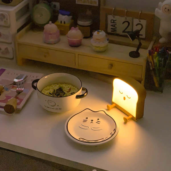 Cute Kawaii Toast Bread USB Bedside Night Light & Phone Stand