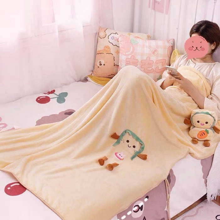 Cute Lovely Sandwich Bread Roll Foldable Flannel Blanket