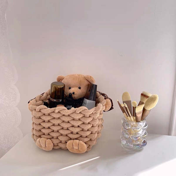Cute Teddy Bear Hugging Mini Storage Basket Organizer