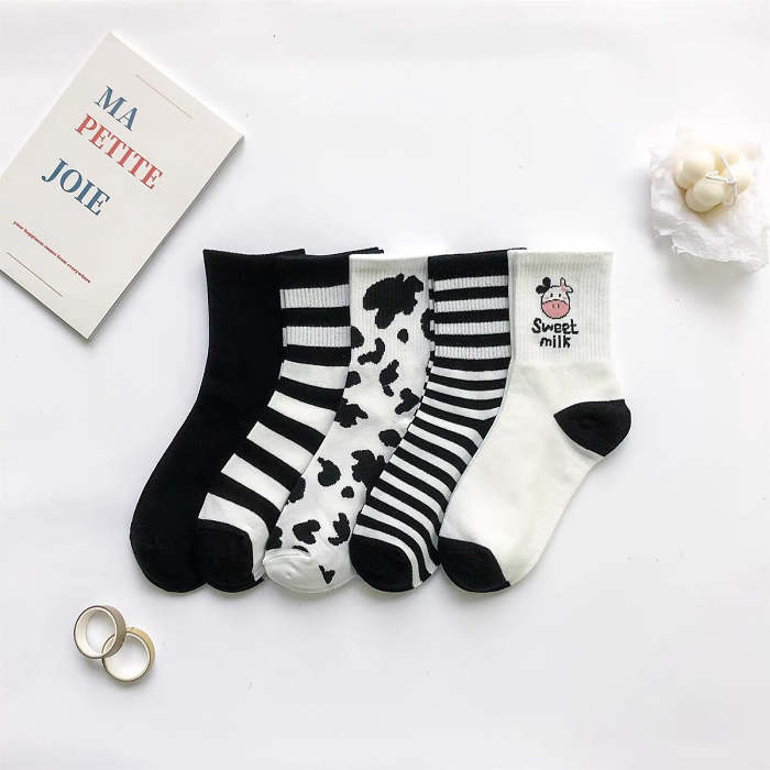 Kawaii Cozy Cow Milk Print Ankle Socks