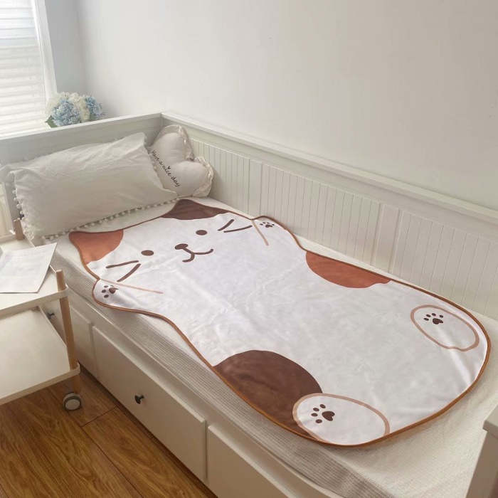Cute Happy Cat Shape Soft Cozy Blanket
