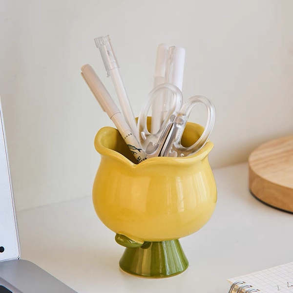 Cute Tulip Shape Ceramic Pen & Cosmetic Brush Holder