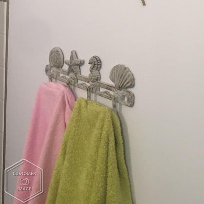 Vintage Seashell Coat Hook Hanger Rustic Cast Iron Wall Hanger w/ 4 Decorative Hooks - Includes Screws and Anchors - in Antique White - Beach House Decor