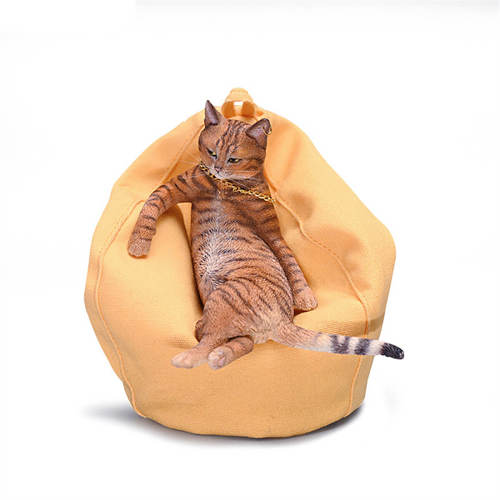 Boss Cat Mini Figurine
