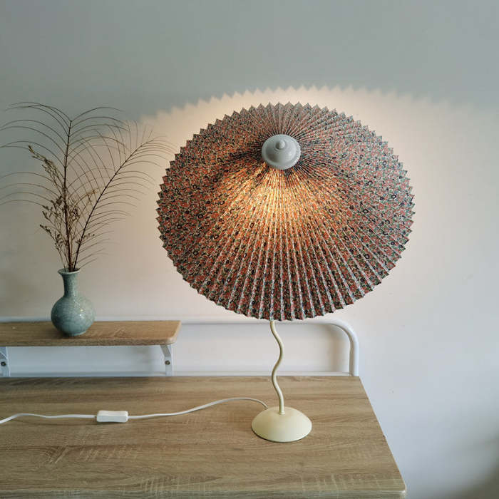 Squiggle Umbrella Table Lamp