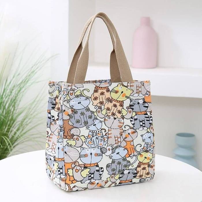 Beautiful Cat Mini Bag