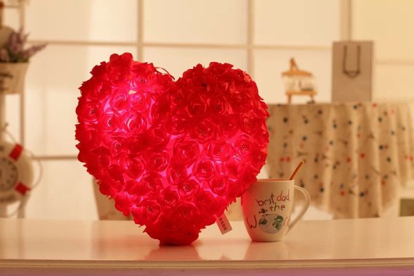 Heart Plush Luminous Pillow | Light Up Pillow