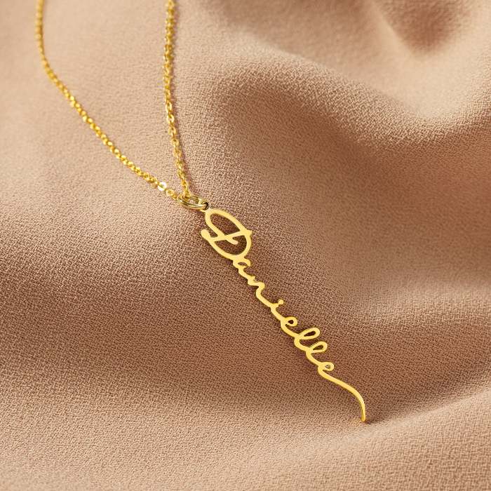 Vertical Name Necklace