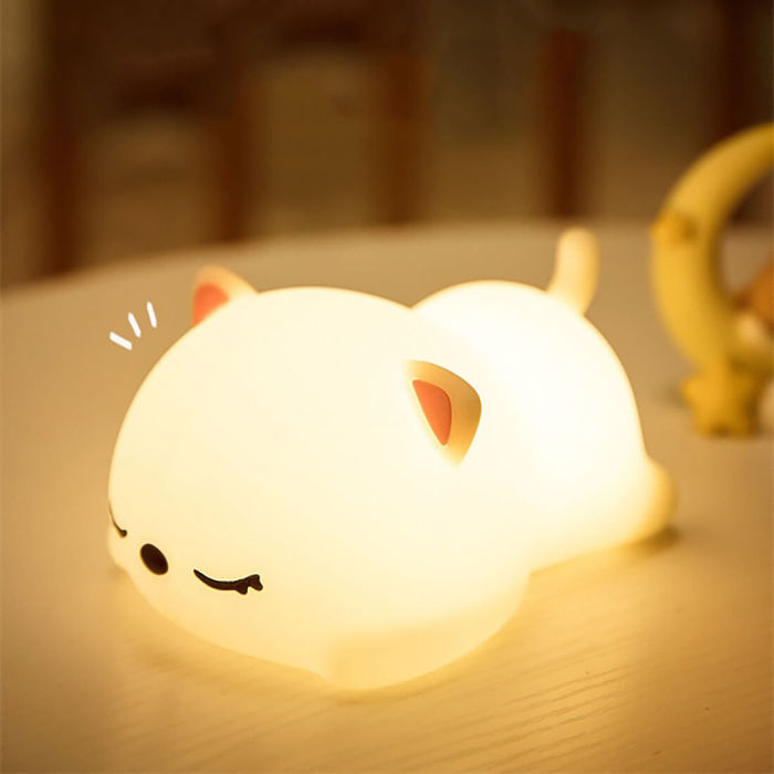 Sweet Dreams Cat Lamp