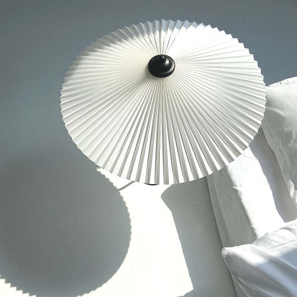 Squiggle Umbrella Table Lamp