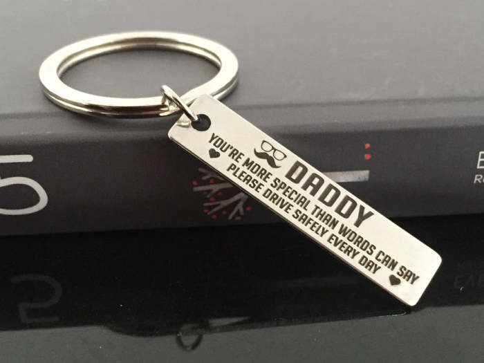 DADS ARE SPECIAL Engraved Key Chain