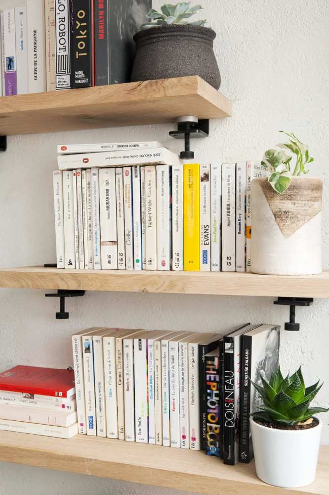 Wall Bracket by Tiptoe