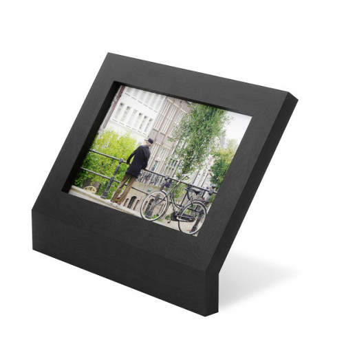 Podium Picture Display by Umbra