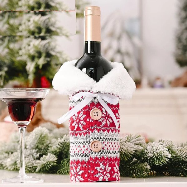 Velvet Christmas Wine Bottle Covers – Stylish Dress Set for Festive Table Décor & Perfect Holiday Gifts
