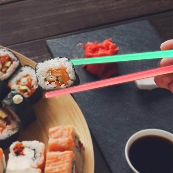 Led Chopsticks - Lightsaber Chopsticks for Kitchen Dinning and Room Party