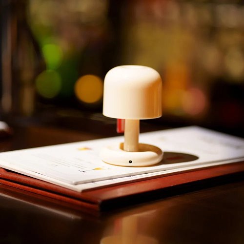 Mini LED Mushroom Table Lamp – USB Rechargeable Sunset Glow for Cozy Bedroom and Hotel Décor