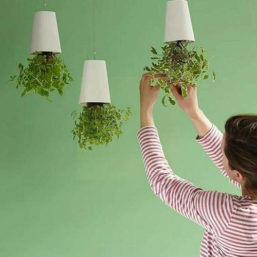 Inverted Planting Pot - 360-Degree Rotation Storage Garden Flower Pots  for Balcony Garden Home Decoration