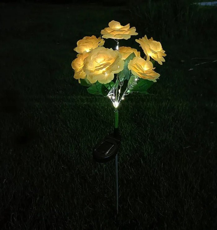 Solar Rose Simulation Garden Light - 7-Head Color Decoration Light for Pathway Patio Garden (1 Bundle)