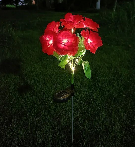 Solar Rose Simulation Garden Light - 7-Head Color Decoration Light for Pathway Patio Garden (1 Bundle)