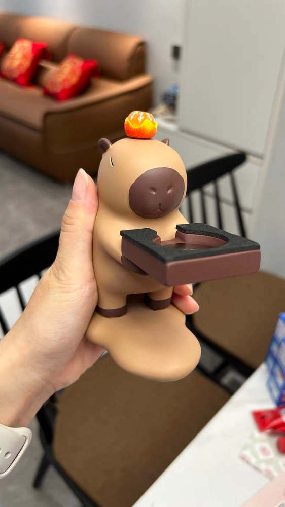 Apple Watch Capybara Charger Holder
