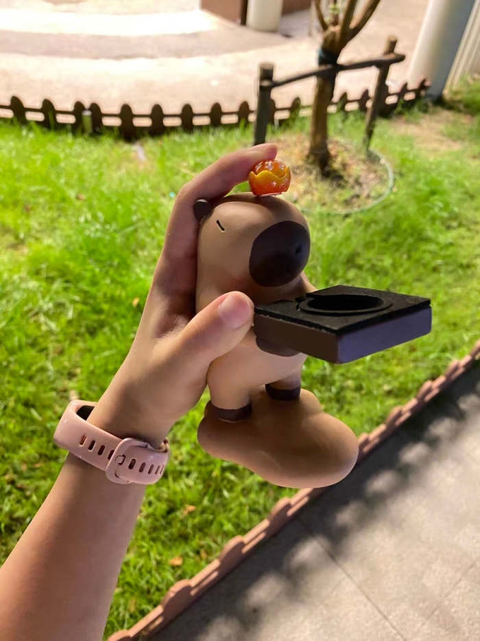 Apple Watch Capybara Charger Holder