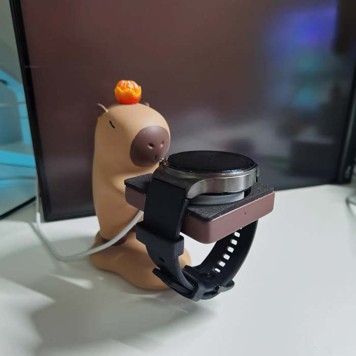 Apple Watch Capybara Charger Holder