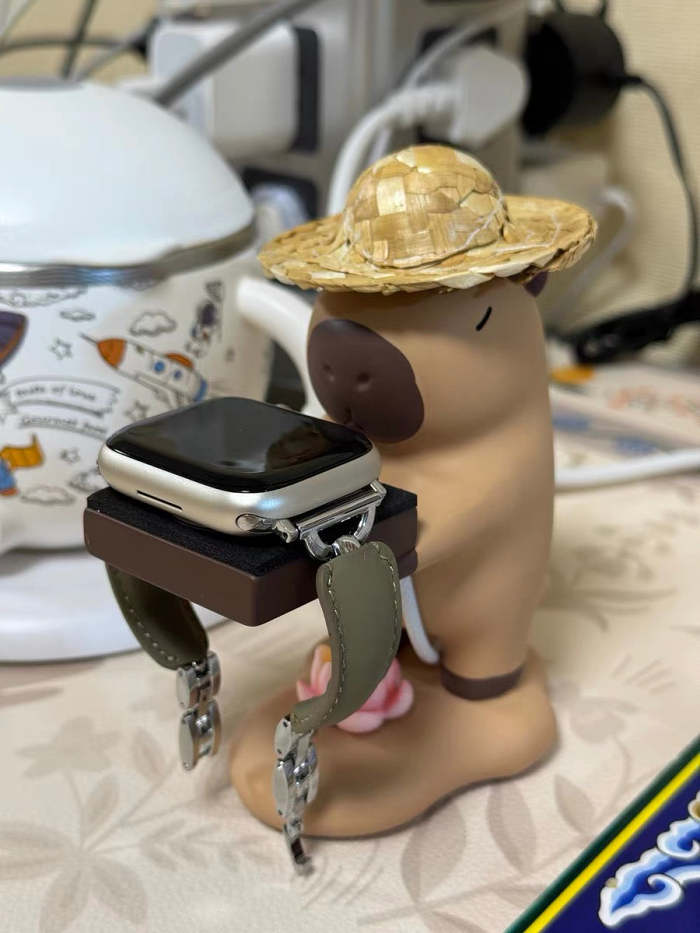 Apple Watch Capybara Charger Holder