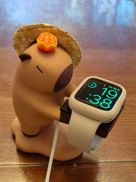 Apple Watch Capybara Charger Holder