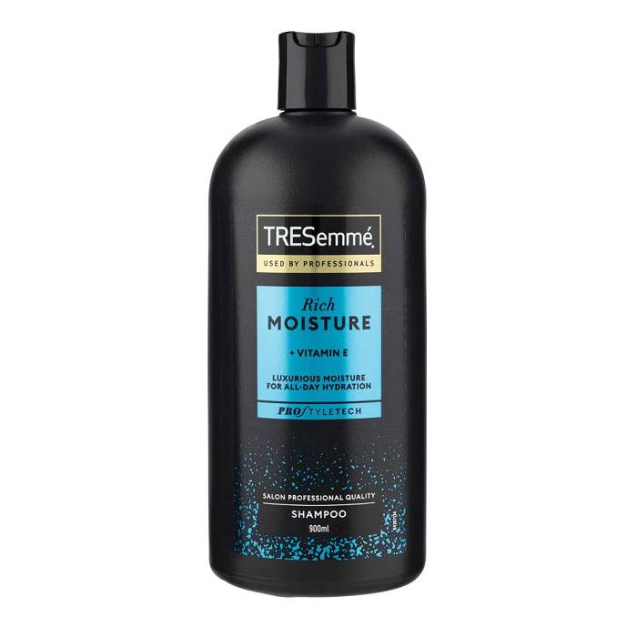 Tresemme Rich Moisture Shampoo 900ml