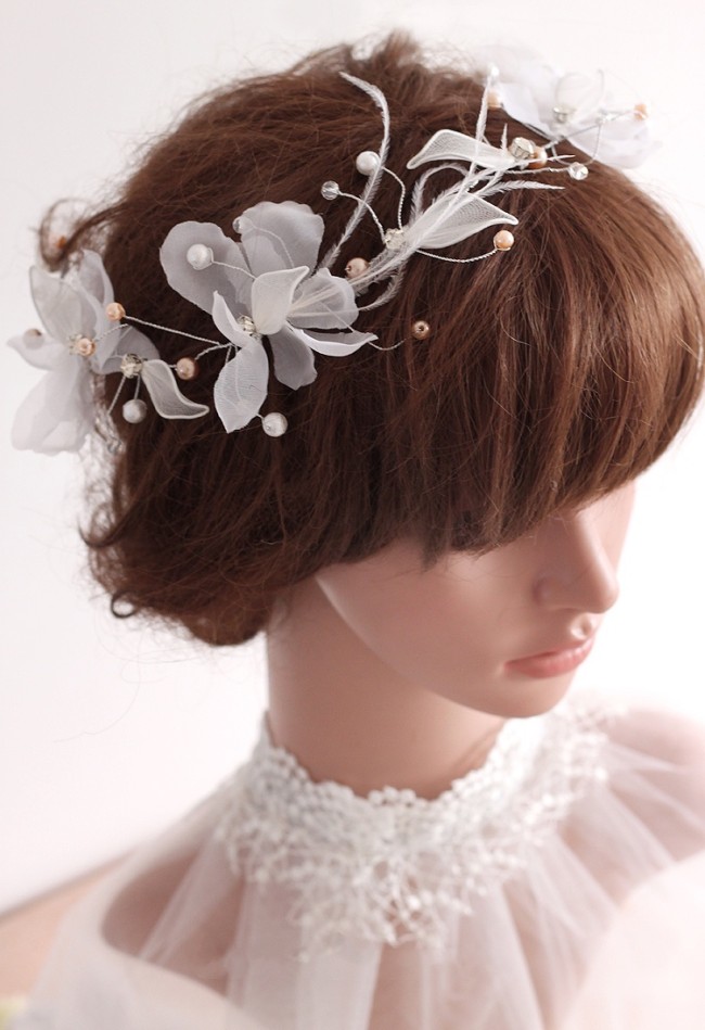 Bridal feather headdress