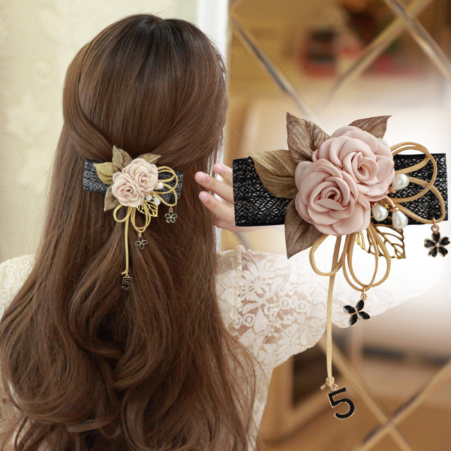  Retro style flower hairpin