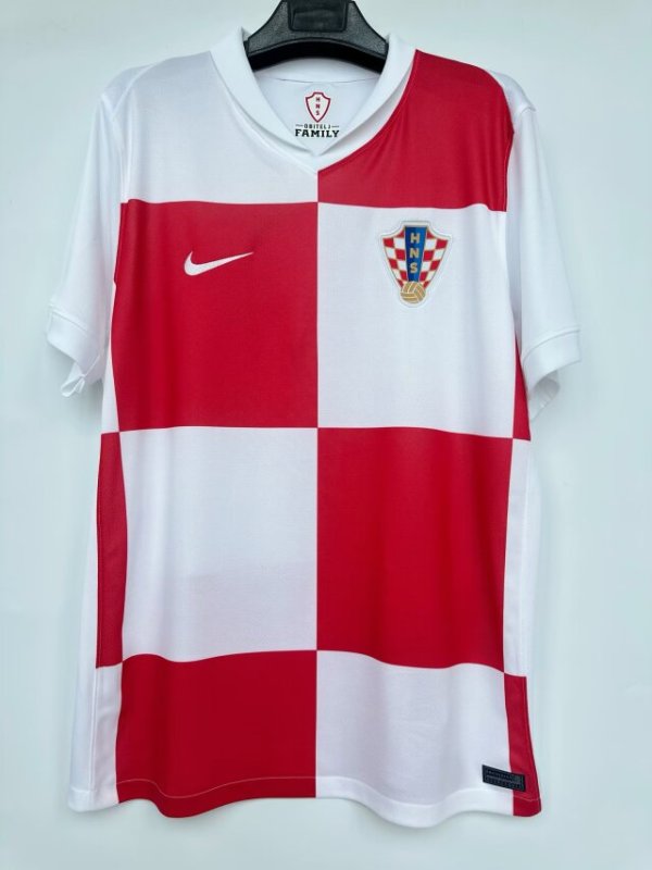 24/25 Croatia Home Adult Soccer Jersey