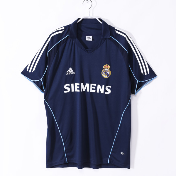2005-2006 Real Madrid Away Adult Retro Soccer Jersey