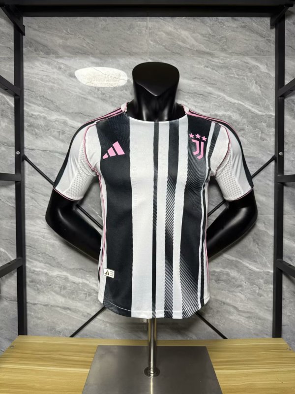 Player Version  25/26 Juventus Home Adult Soccer Jersey
