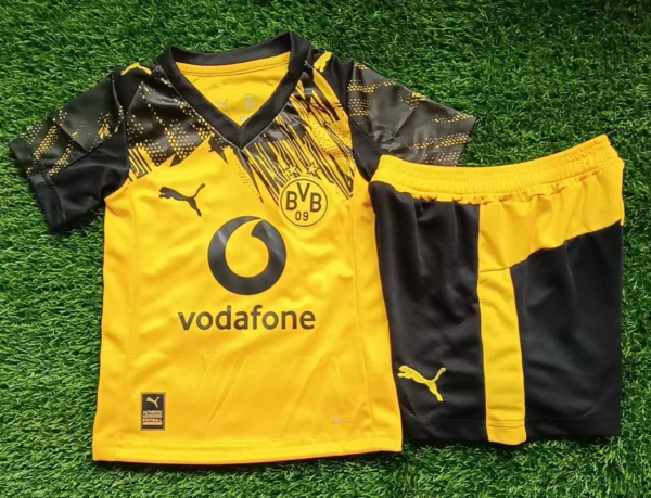 25/26 Borussia Dortmund Home Kids Soccer Jersey+Shorts