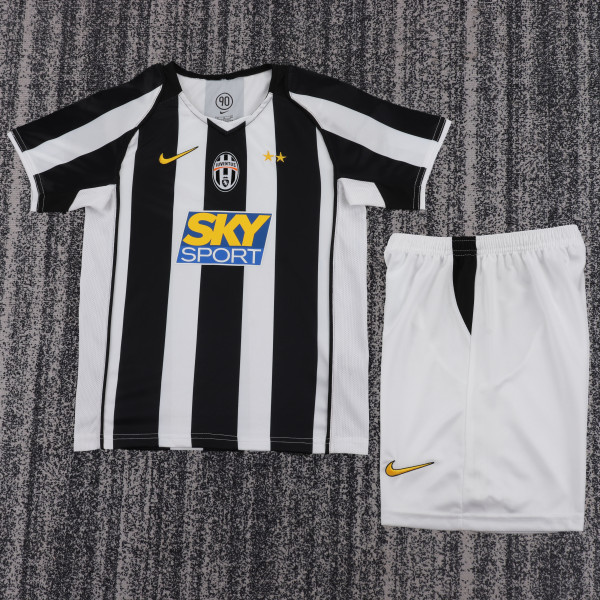 2004-2005 Juventus Home Kids Retro Soccer Jersey+Shorts