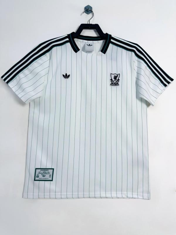 25/26 Liverpool Adult T-shirt