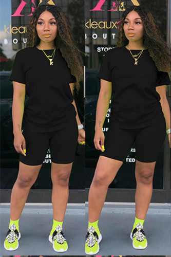 White Polyester Fashion Casual Slim fit Two Piece Suits Solid Regular Short Sleeve Two-Piece Short Set MF601180